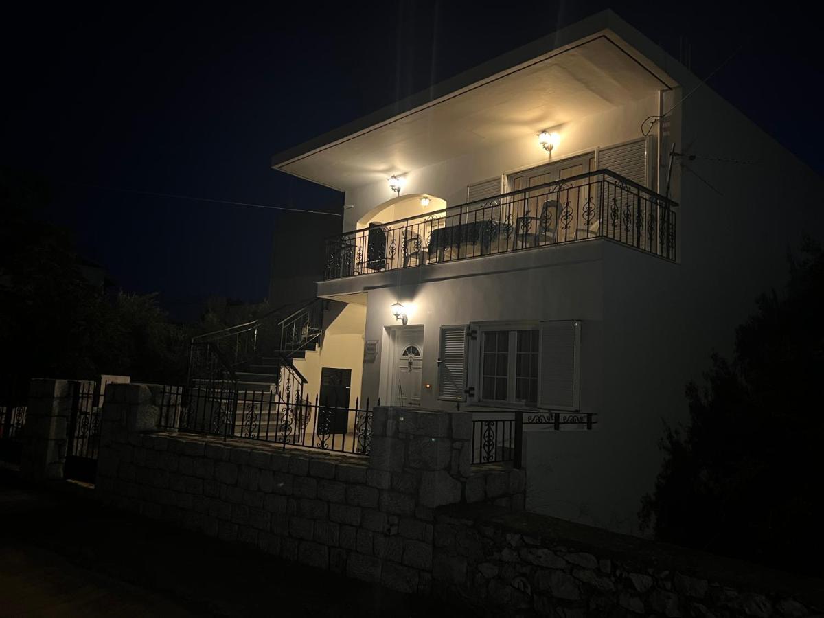 Casa Blanca Pyrgos Dirou Exterior foto